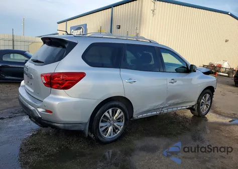 2017 Nissan Pathfinder S z USA, uszkodzony, nr VIN 5N1DR2MN8HC624773